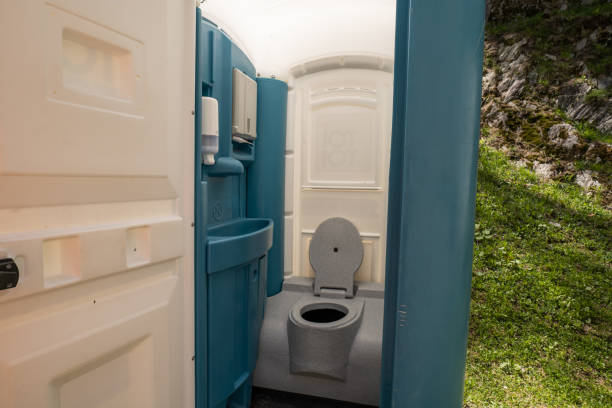 Best Luxury portable toilet rental  in Quincy, FL